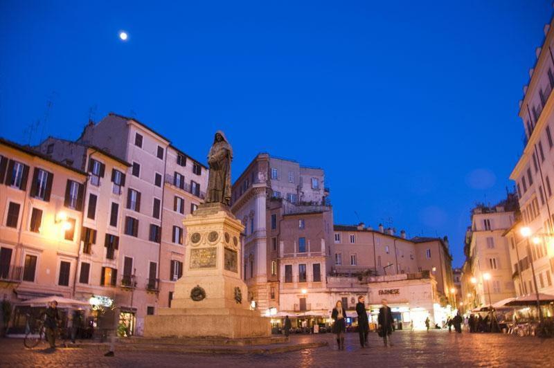 Casa Vacanze Campo de' Fiori Roma Exterior foto